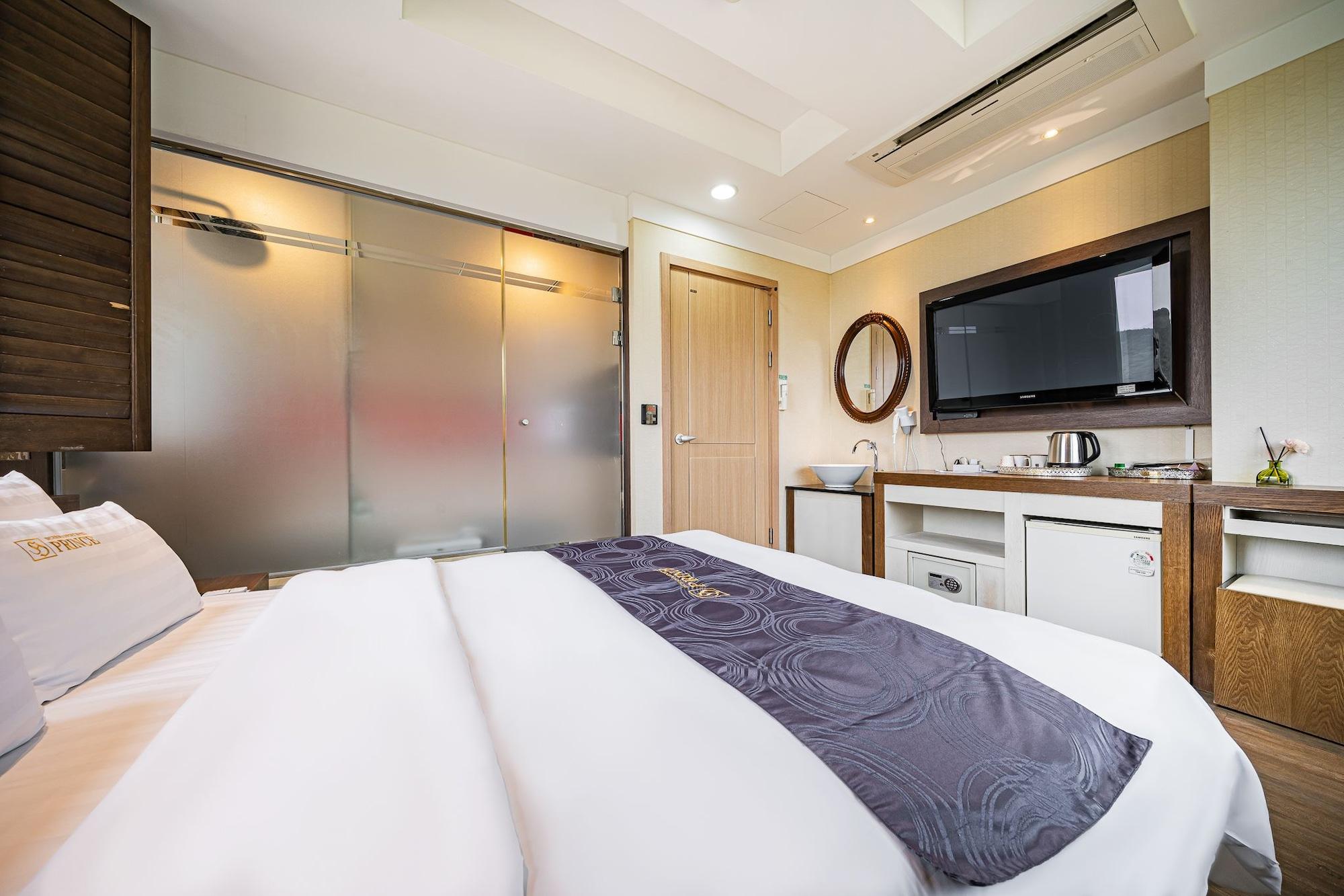 Incheon Prince Hotel Εξωτερικό φωτογραφία
